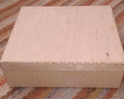 IMG_20180728_155057611~2.jpg (267.8 KiB) 6989 mal betrachtet Hier meine Dominion Box.